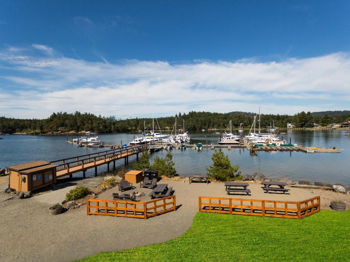 Snug Harbor Resort And Marina Friday Harbor Exterior foto